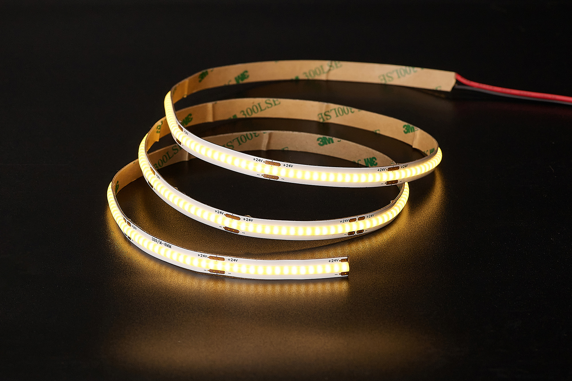Axios Flow Strip Lighting Dlux IP20 Strip